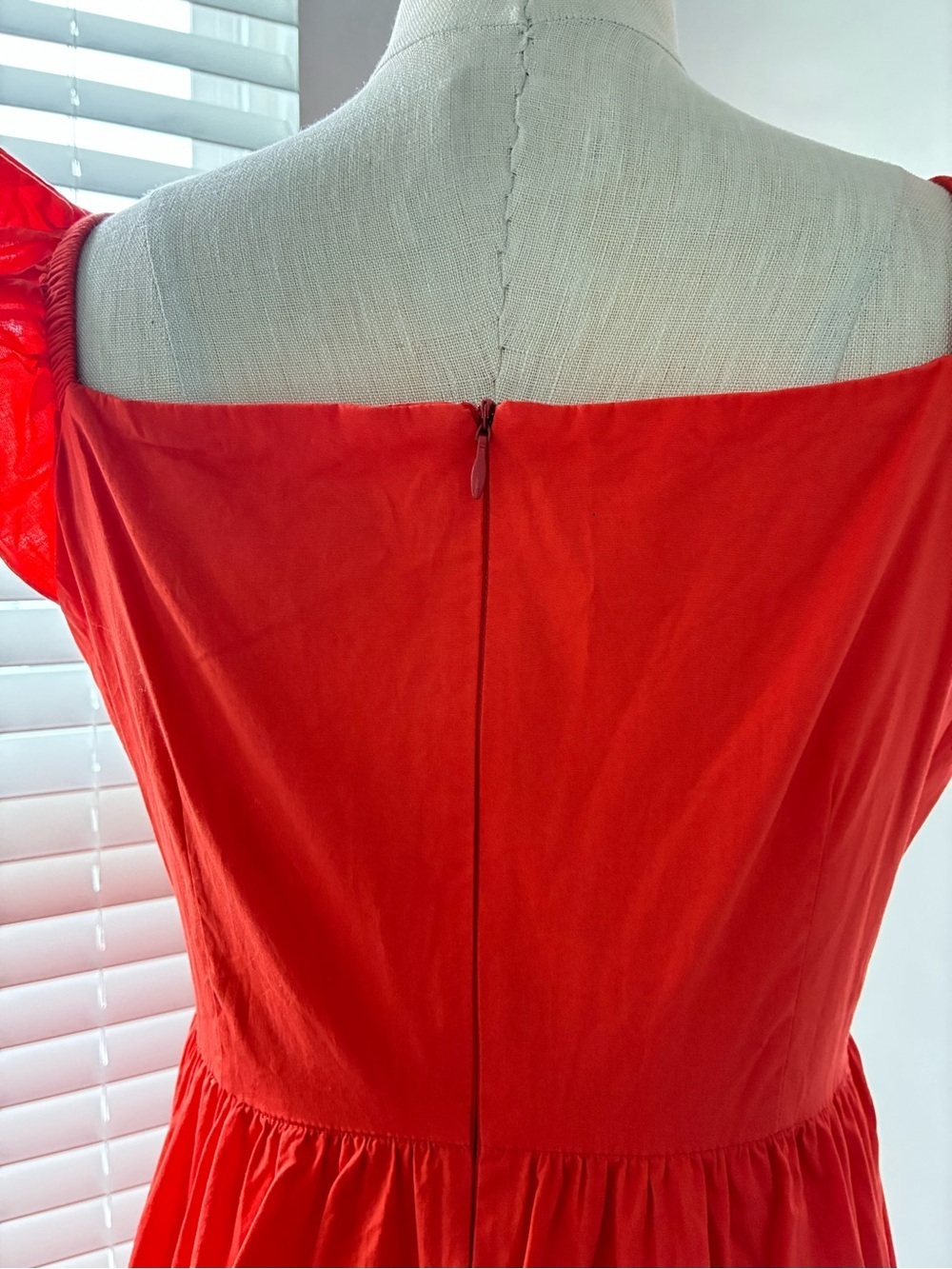 Donna Morgan Colorblock Ruffle Cap Sleeve Tiered Midi Dress - Picture 6 of 10
